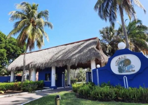 Chalet en Alta Mar Puerto San Jose